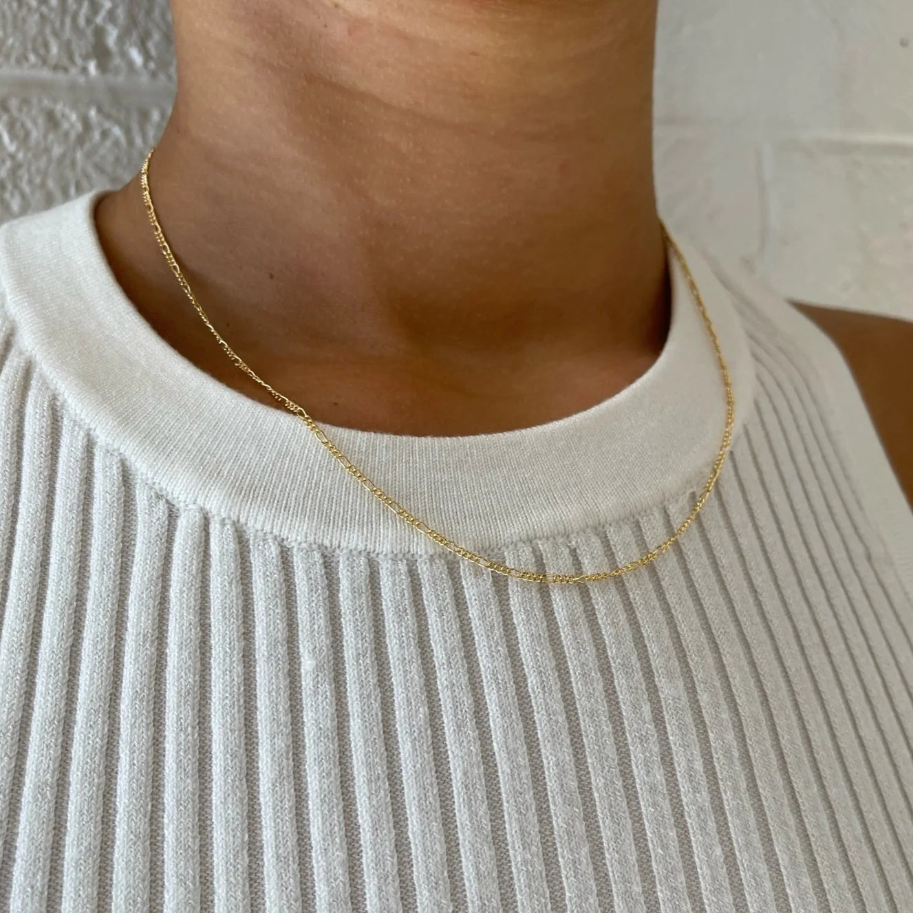 dainty Figaro Chain